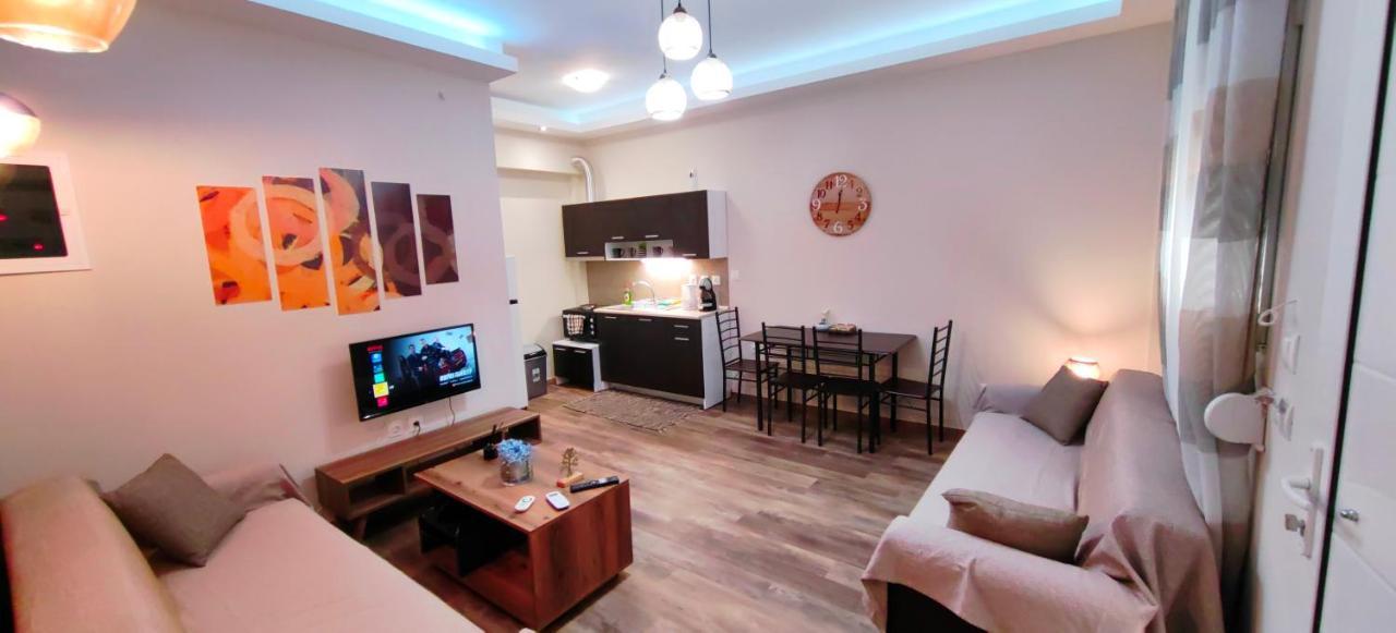 ארטמידה Theo Apartments 3 מראה חיצוני תמונה