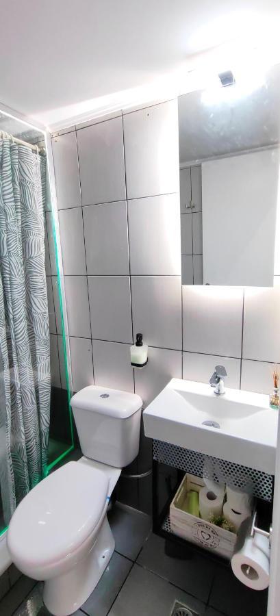 ארטמידה Theo Apartments 3 מראה חיצוני תמונה
